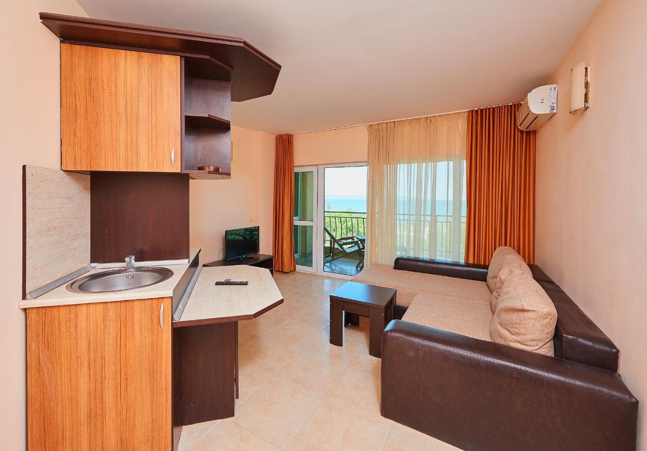 Guest House California Pomorie Exteriér fotografie