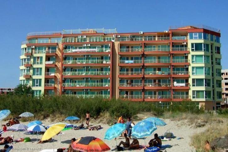 Guest House California Pomorie Exteriér fotografie